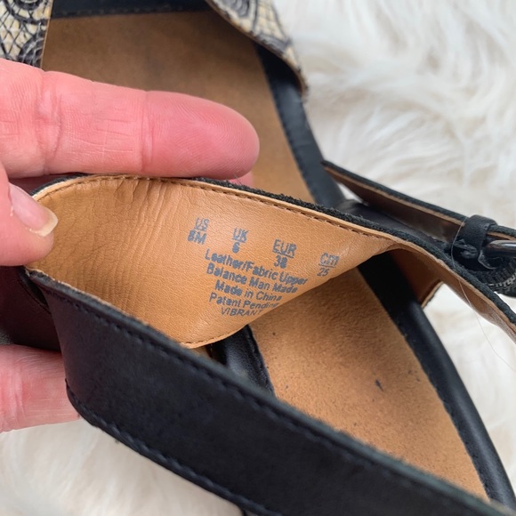 Naturalizer Vibrant Black/White open toe sandal - Picture 7 of 8